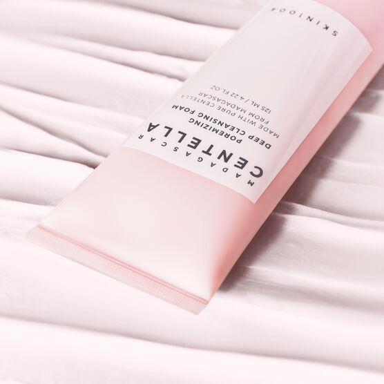 SKIN1004 POREMIZING CLEANSING FOAM 125ML